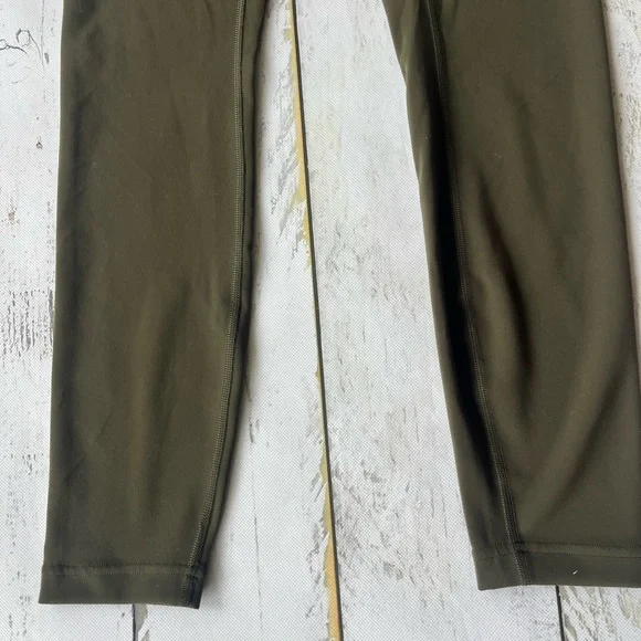 Lulu Green High Waist Leggings size 2 olive green - Picture 3 of 7